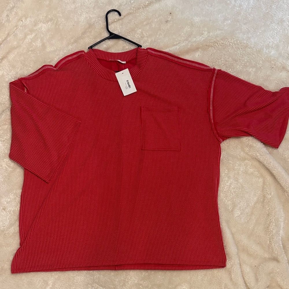 Chic Red Women's Ribbed Tunic Top